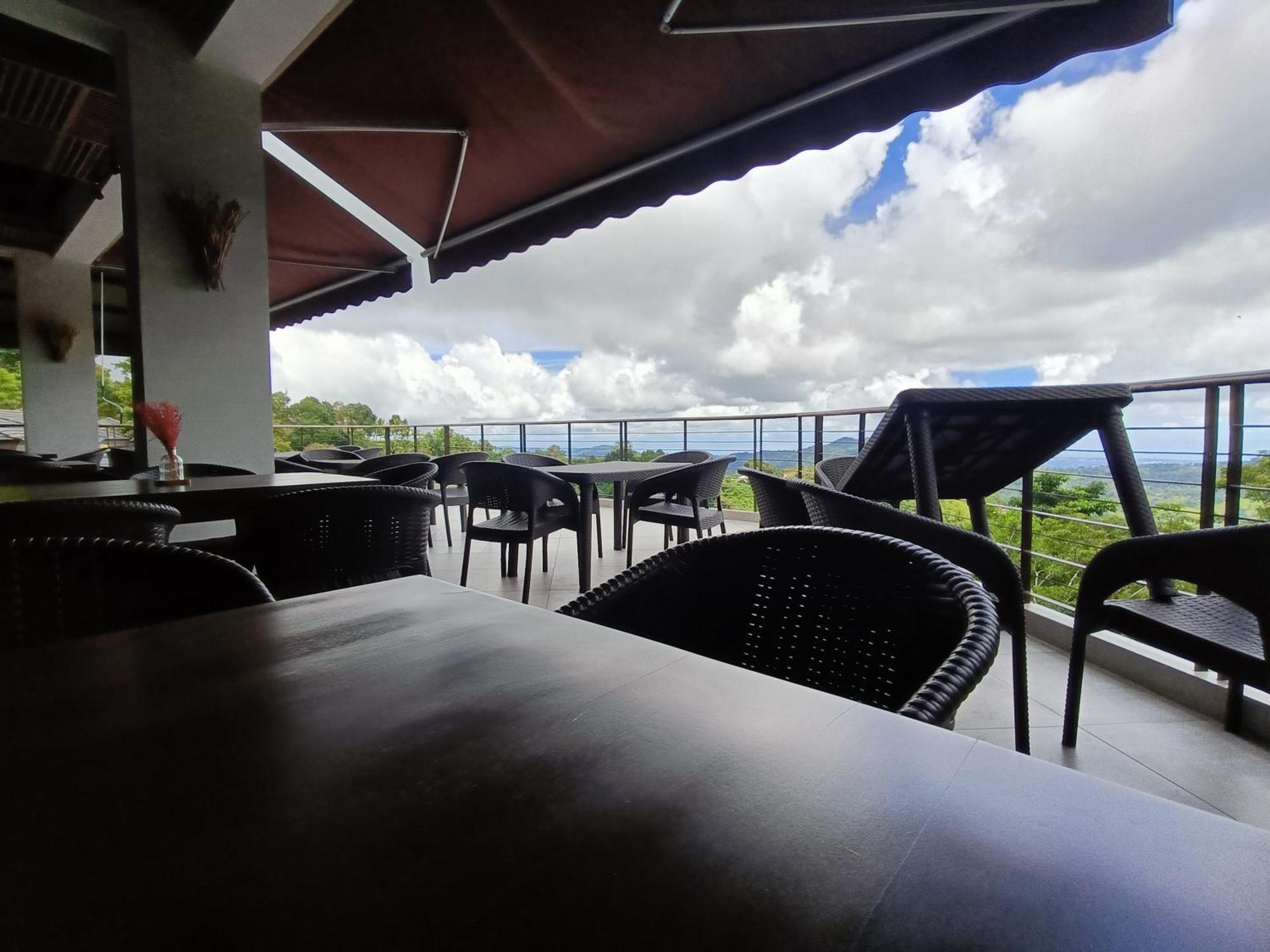 Mist Mountain Resort Powered By Cocotel セブ市 エクステリア 写真