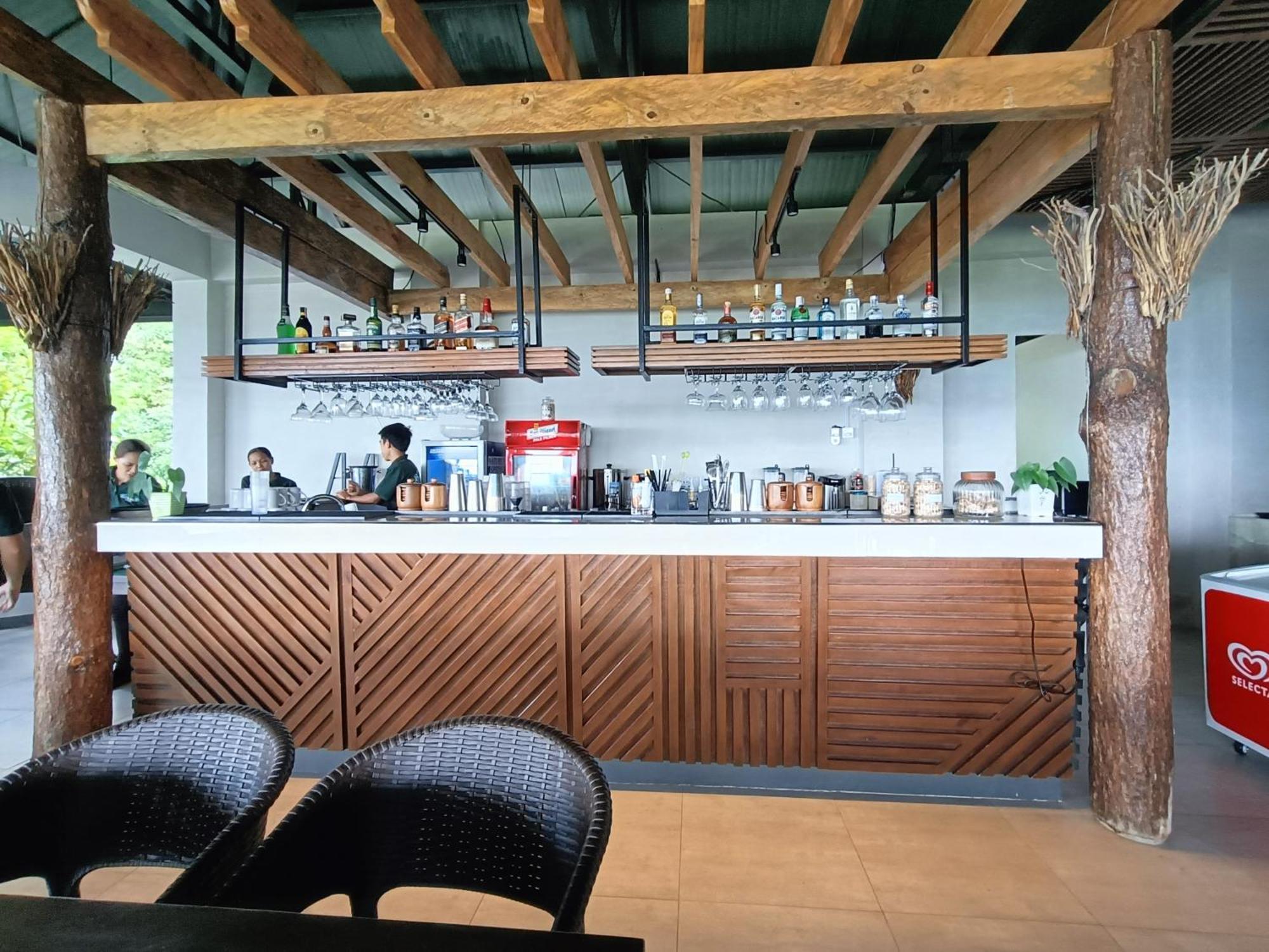 Mist Mountain Resort Powered By Cocotel セブ市 エクステリア 写真