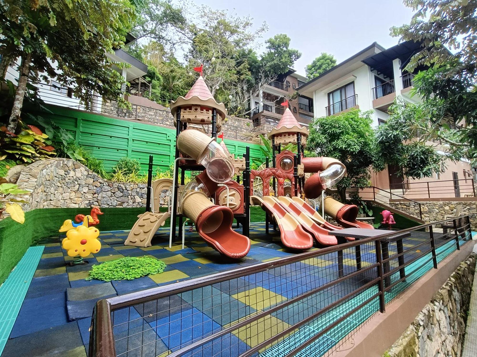 Mist Mountain Resort Powered By Cocotel セブ市 エクステリア 写真