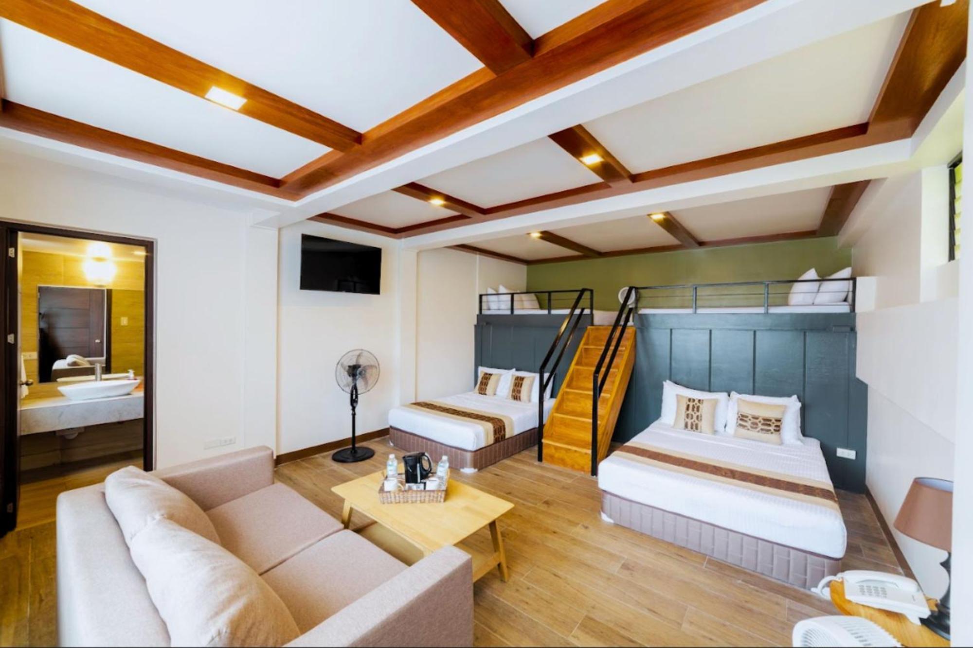 Mist Mountain Resort Powered By Cocotel セブ市 エクステリア 写真